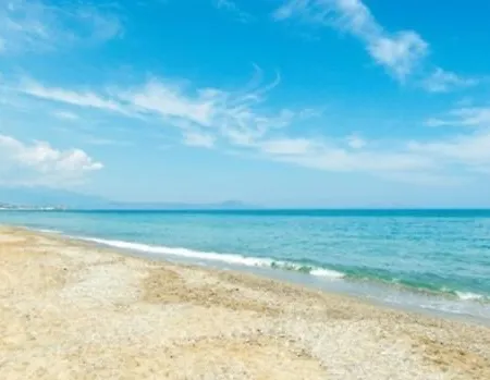 Adelhome - Sea View & Walking Distance To Beach!